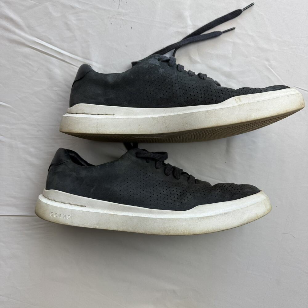 Cole Haan Mens grandseries size 9 greay suede type lace up sneakers